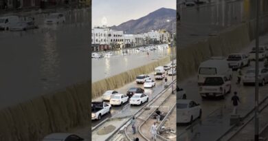 Heavy rain hits Saudi Arabia’s Medina | AJ #shorts