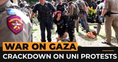 Police crack down on protest camps at US universities | Al Jazeera Newsfeed