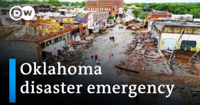 Tornadoes rip through US state of Oklahoma | DW News
