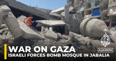 War on Gaza: Israeli forces bomb mosque in Jabalia, causing casualties