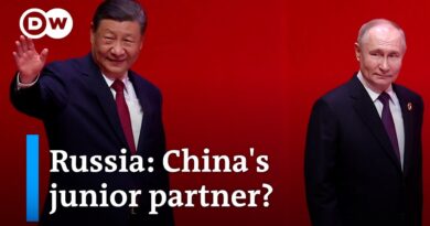 Close ties with Russia and the West: Xi Jinping’s dangerous balancing act for China | DW News