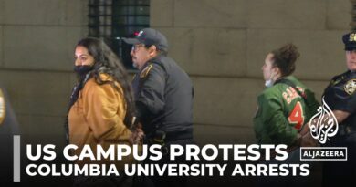 Columbia University arrests: Police evict students occupying campus hall