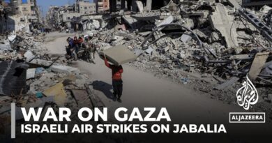 Israeli attacks on northern Gaza: Air strikes pound Jabalia refugee camp