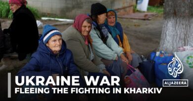 Kharkiv attacks: Civilians flee Russian offensive in Ukraine