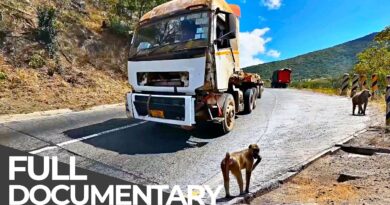 World’s Most Dangerous Roads | Best Of – Tanzania & Kenya | Free Documentary