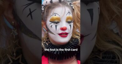 Killer clowns out, sexy clowns in?