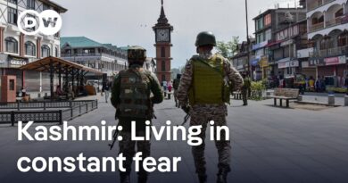 People in Kashmir bear brunt of rising tensions between Pakistan and India | DW News