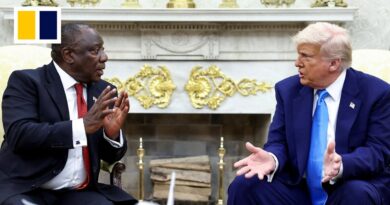 Trump ambushes South Africa’s Ramaphosa with false ‘white genocide’ claims