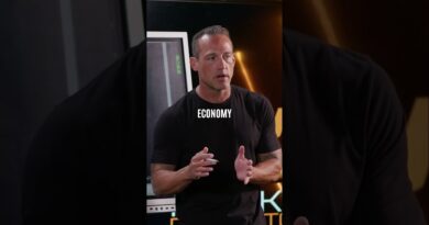 US Economy Re Industrialization  Growth to 10% !