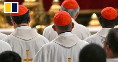 What is a conclave and how does it pick a new pope?