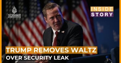 Why was Mike Waltz dropped by President Donald Trump as US National Security Advisor? | Inside Story