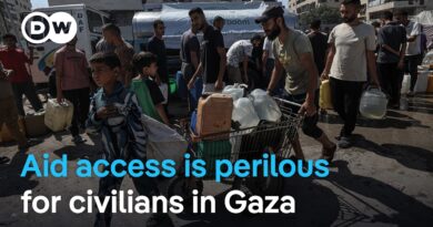 Doctors Without Borders calls current Gaza aid ‘massacre in disguise’ | DW News