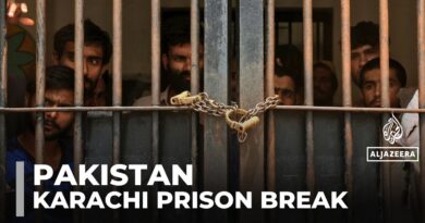 Earthquake sparks escape of 216 inmates from Pakistan prison
