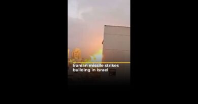 Iranian missile strikes building in Israel | AJ #shorts