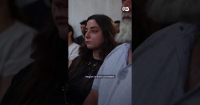 Mourning the victimsof Syria’s church attack | DW News