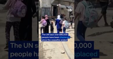 Palestinians in Northern Gaza evacuated and bombarded | DW News