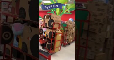 #Target visits drop 4.1% as #customers flee over messy stores, #DEI rollback, and staff shortages.