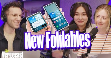 All eyes on Samsung’s new thin foldable | The Vergecast
