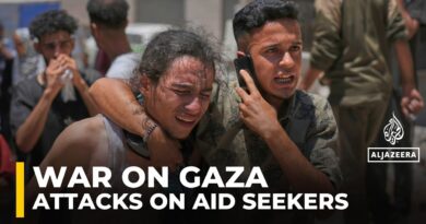 Israeli forces kill Palestinians waiting for food near the Zikim crossing in northern Gaza