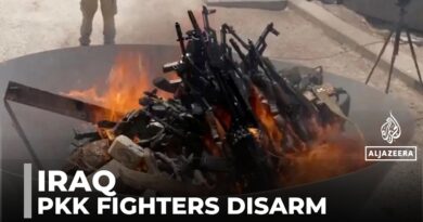 PKK fighters lay down weapons in Iraq