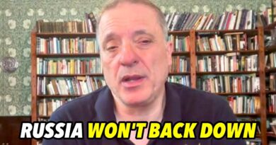 Putin Tells US Russia Won’t Back Down; Wang Yi Tells EU China Won’t Let Russia Lose; Kiev Hit, Reels