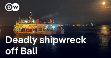Several confirmed dead as search continues for survivors off coast of Bali | DW News
