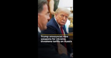 Trump announces new weapons for Ukraine, threatens tariffs on Russia | AJ #shorts