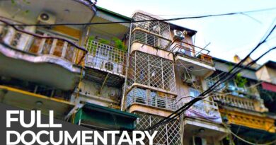 Tunnel Houses: Living in an Ultra-thin Tube | Habitats of the World: Vietnam | Free Documentary