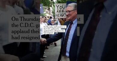 CDC Workers Hold ‘Clap-Out’ for Top Officials Who Resigned