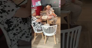 Elderly Chinese draw flak for gathering in fast-food restaurants for free air conditioning #shorts