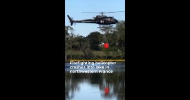 Firefighting helicopter crashes as it retrieves water in France | AJ #shorts