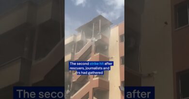 Five Palestinian journalists killed in apparent double tap strike on hospital | DW News