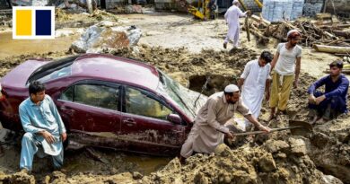 Floods and landslides kill over 300 in Pakistan