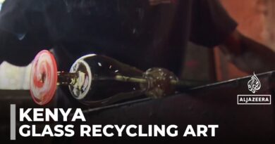 Glass recycling in Kenya: Artisans turn glass waste into works of art