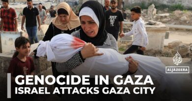 Israel intensifies Gaza City attacks, forcing starving Palestinians to flee