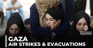 Northern Gaza residents flee homes amid heavy Israeli airstrikes