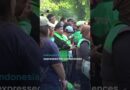 One person dead as Indonesia protests heat up | DW News