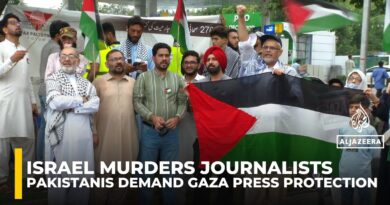 Pakistanis Protest in Islamabad over Israel’s killing of Al Jazeera journalists in Gaza