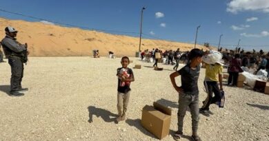 Relative of photographed boy killed at Gaza aid site can’t find his body | AJ #shorts