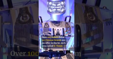 Robot shopping festival launches in Beijing featuring buyer subsidies