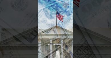 Trump accuses banks of political bias