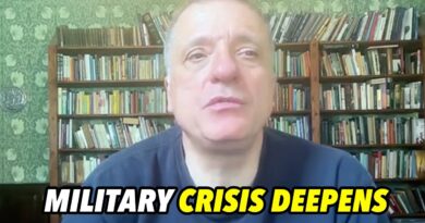 Ukraine Military Crisis Deepens; Russian Advances, Pokrovsk, Desertions; Witkoff Delays Moscow Trip