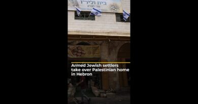 Armed Jewish settlers take over Palestinian home in Hebron | #ajshorts