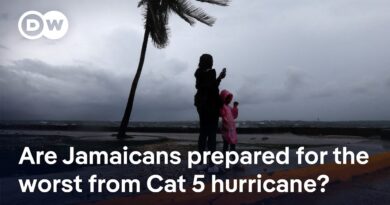 Hurricane Melissa: Officials worry that not enough people seeking shelter | DW News