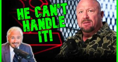 Alex Jones Has FULL ON Existential Crisis Live On Air | The Kyle Kulinski Show