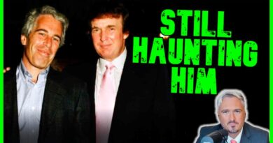 ‘QUIET PIGGY’: Trump CRASHES OUT As Epstein HAUNTS HIM From The Grave! | The Kyle Kulinski Show