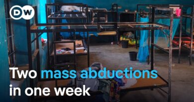 Schools in Nigeria on lockdown after abduction of 300 students | DW News