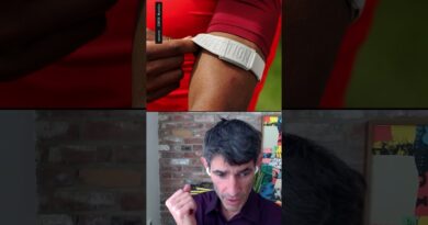 Today on The Vergecast: running tech essentials with Nick Thompson.