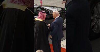 Trump greets Saudi’s MBS with lavish ceremony, military flyover