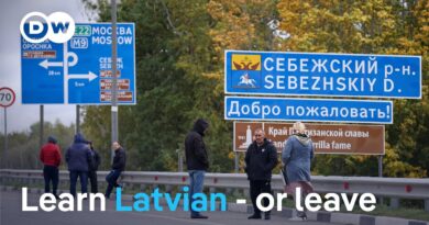 Why hundreds of Russians now face expulsion from Latvia | DW News